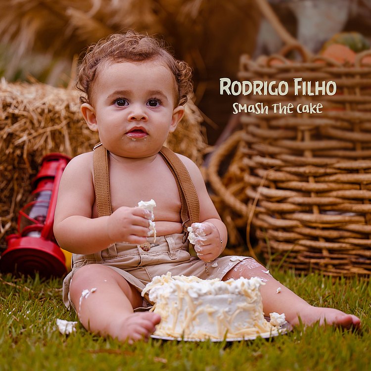 Smash the Cake Rodrigo