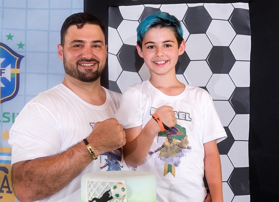 11 Anos Rafael 47 Anos Tiago