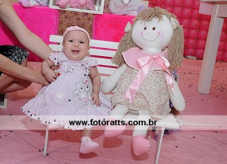 01 Ano Isabelly dia 16/06/2011 no Buffet Mundo Mágico.