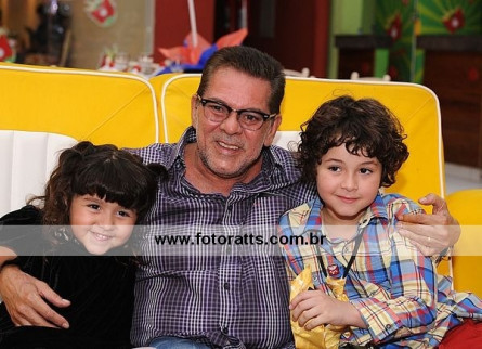 Aniversário Bruna, Leonardo e Janio dia 05/12/2013 na Mercearia Kids.