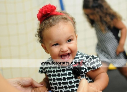 01 Ano Laura dia 30/03/2014 no Buffet Mundo Mágico