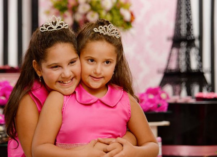 Maria Fernanda & Ana Julia