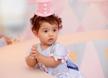 01 Ano Helena