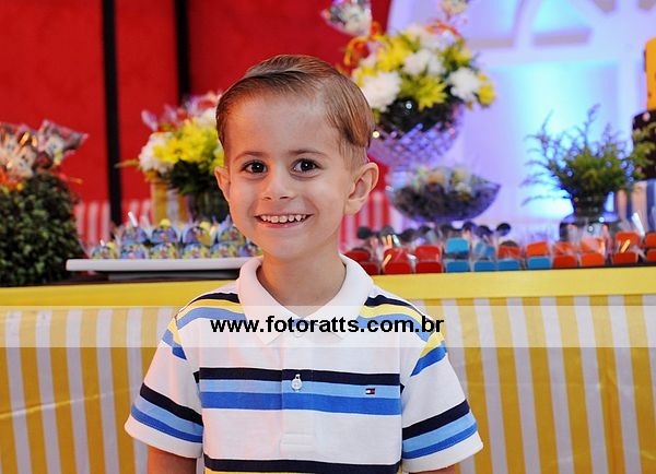 Aniversário 04 Anos Bernado dia 15/03/2014 na Mercearia kids.