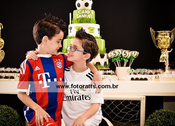 Aniversário 05 Anos Caio e 07 Anos Samuel dia 16/05/2015 no Felici Buffet.