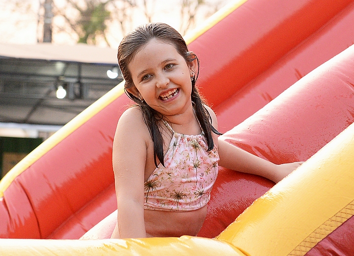 08 Anos Laura