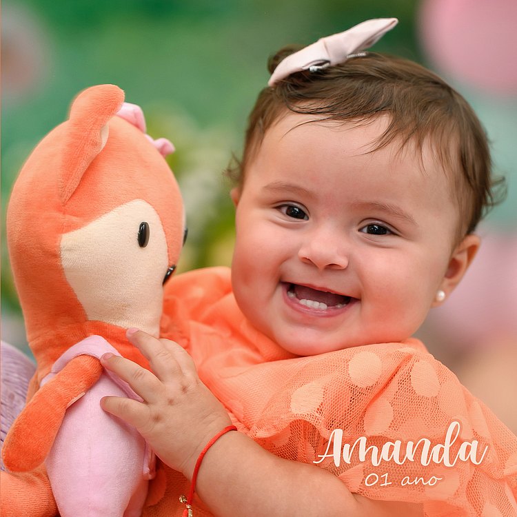 Amanda 01 Ano Bosque