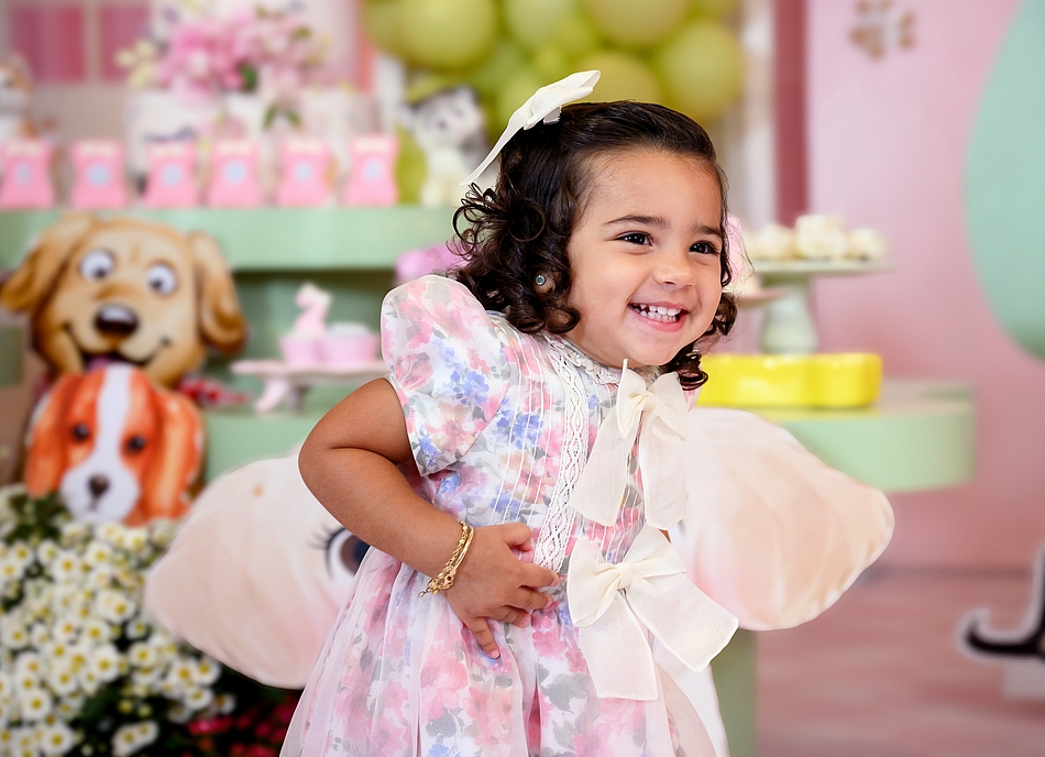 2 Anos Teodora