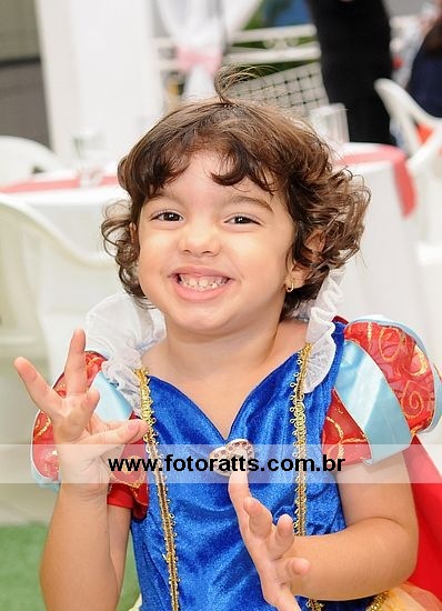 Aniversário 03 Anos Ester dia 01/03/2013 no Buffet Fantasia.