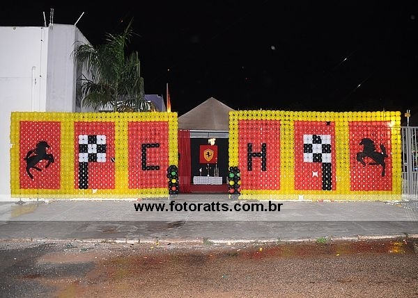 Decoração Ferrari no Buffet Colossu