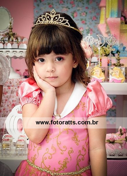 Aniversário 04 Anos Rafela e 06 anos Maria Fernanda dia 03/04/2014.