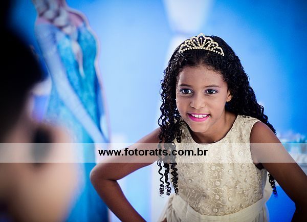 Aniversário 08 Anos Isadora dia 16/04/2015 no Colossu Buffet.
