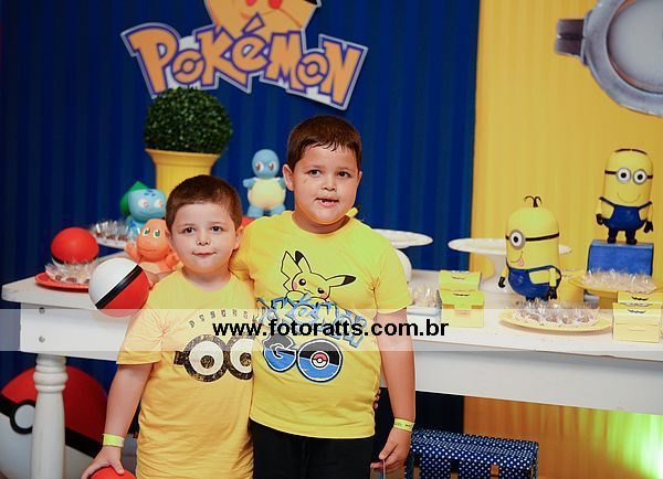 Aniversário Caio e Vitor dia 23/11/2016.