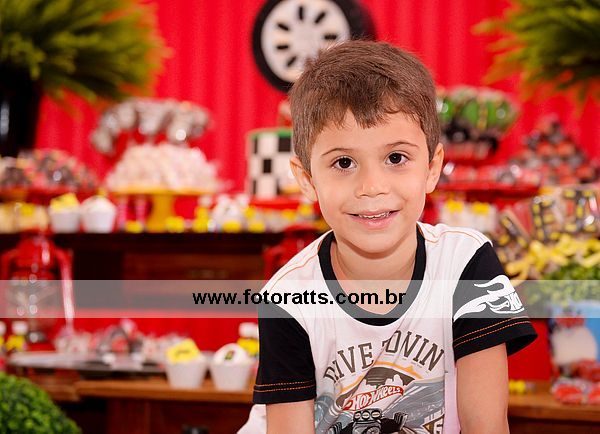 Aniversário 04 Anos Heitor no Dia 11/12/2016 Mercearia Kids & Teens 