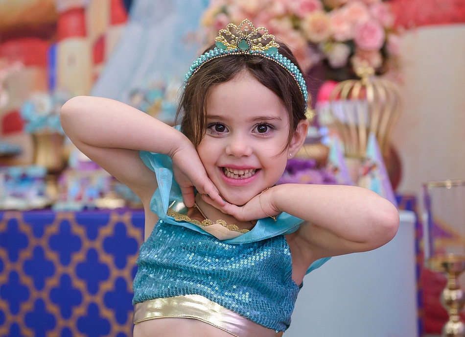 06 Anos Alice Mariah
