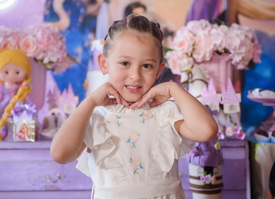 06 Anos Angelina