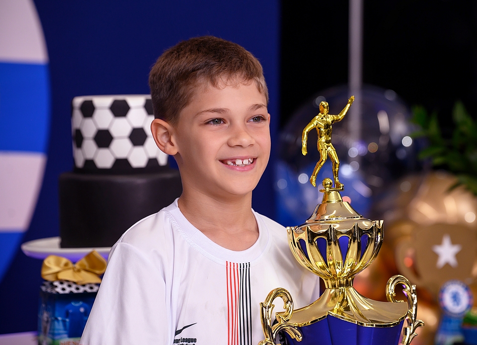 09 Anos Henry