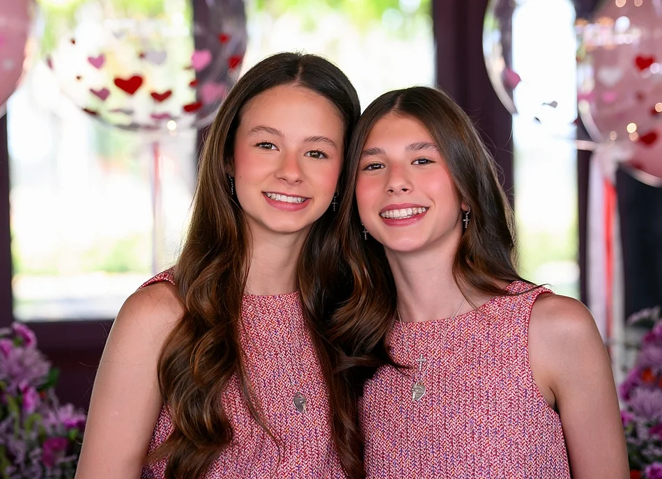 Maria Clara e Maria Sofia 13 anos