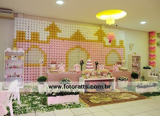 Decoraçaõ Balão Mágico dia ( Princesas)25/11/2011.