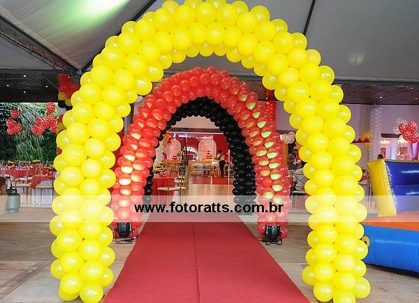 Decoração Minnie Estacao dalegria(Luciana) ( 065) 3637-1157