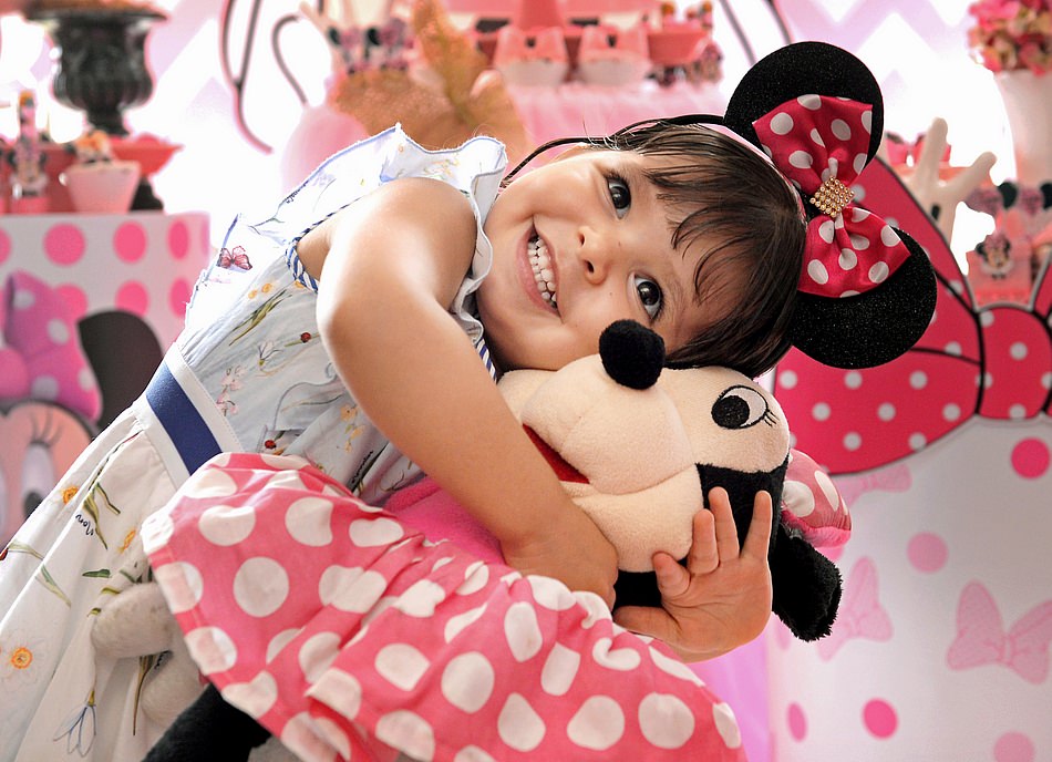 03 Anos Leah